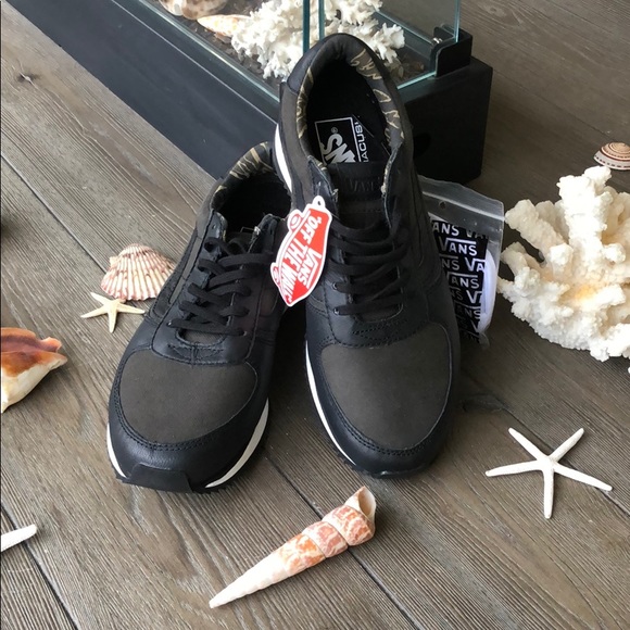 Vans Shoes - 🔥🔥VANS🔥🔥